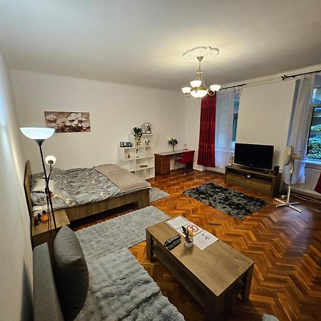 Pet Friendly 2Bdr Apartment Budapeste Exterior foto